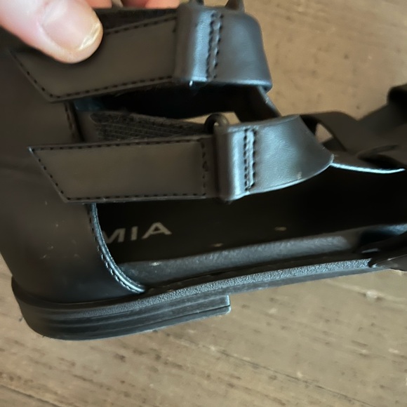 MIA Black Buckle Gladiator Sandals - Picture 7 of 7